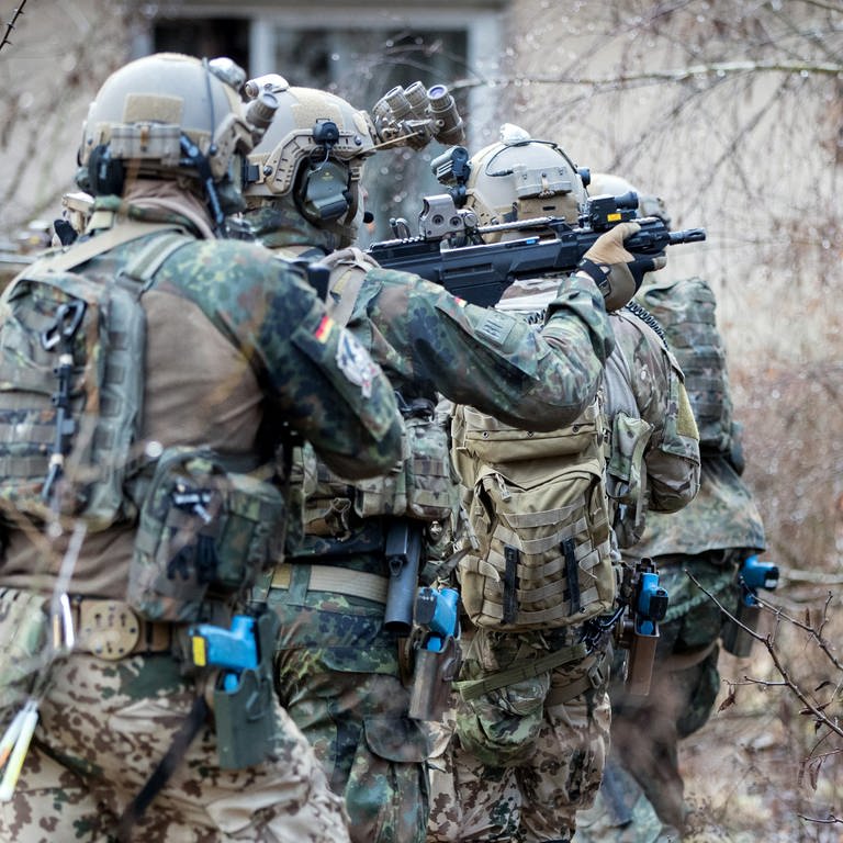 Eliteeinheit Kommando Spezialkräfte (KSK) (Foto: picture-alliance / Reportdienste, Nietfeld, Kai)