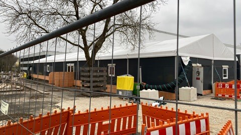 Temporäre Flüchtlingsunterkunft in Reutlingen-Betzingen (Foto: SWR, Thomas Scholz, SWR)