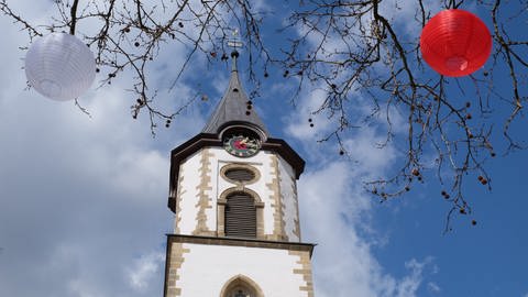 Der Kirchturm der Martinskirche in Pfullingen  (Foto: SWR, Haas, Lisamarie)