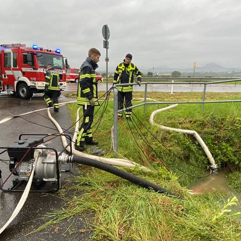 Feuerwehr Sickenhausen pumpe Abwasserkanal frei