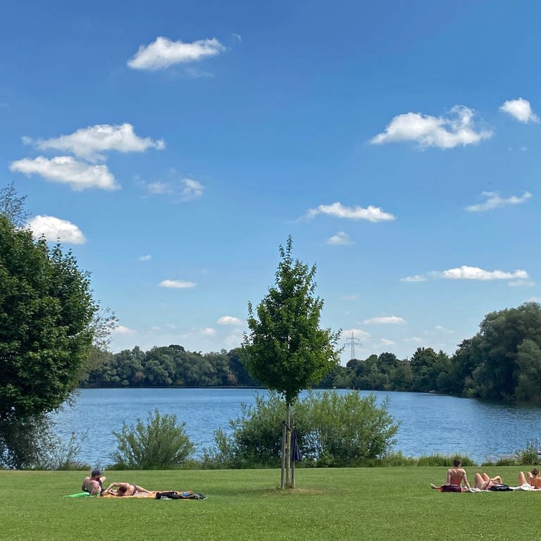 Der Ludwigsfelder Baggersee ist im Sommer meist gut besucht. (Foto: SWR, Katja Stolle-Kranz)