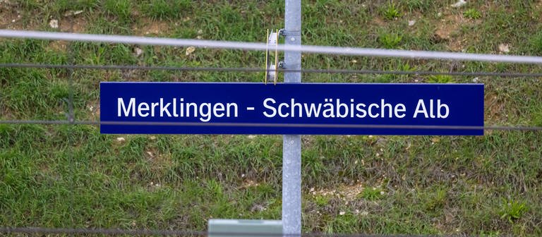 Am 11. Dezember 2022 geht der neue Bahnhalt an der Neubaustrecke Wendlingen - Ulm in Betrieb (Foto: IMAGO, IMAGO / Arnulf Hettrich)