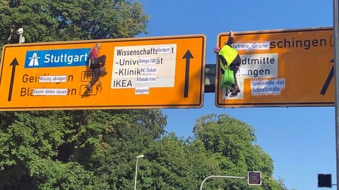 Wegen einer Aktion an der Ulmer Adenauerbrücke kommt es derzeit zu Behinderungen auf der B10 und der B28.  (Foto: SWR, Anja Müller)