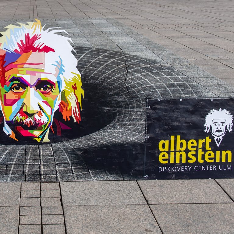 Der Verein will ein multimediales Museum in Einsteins Geburtsstadt errichten, das die Erkenntnisse des weltberühmten Physikers für Besucher erlebbar macht. (Archivbild)