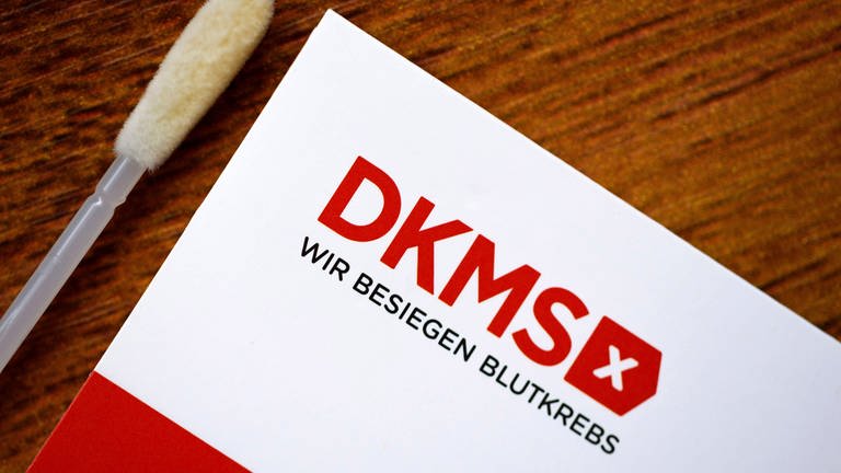 Die DKMS und der SWR Jugendsender DASDING starten Typisierungsaktion auf dem Ulmer Münsterplatz.   (Foto: SWR)