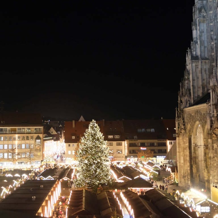 Die Macher haben die Pläne für den Ulmer Weihnachtsmarkt bekanntgegeben. Einiges wird sich ändern. (Archivbild) (Foto: Pressestelle, Ulm/Neu-Ulm Touristik)