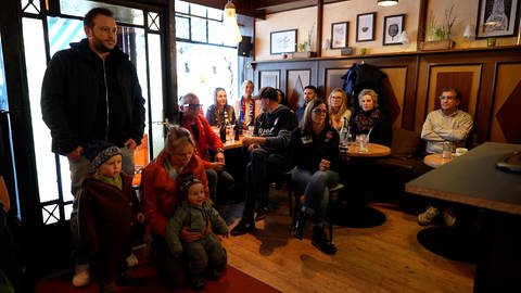 Das Café Mélange in Heidenheim ist längst zum Treffpunkt für FCH-Fans geworden, vor allem bei Auswärtsspielen. (Foto: SWR, SWR, René Munder)
