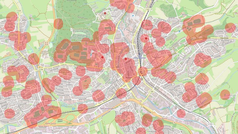 Eine Karte von Aalen, auf der mit roten Kreisen eingezeichnet ist an welchen Orten man Cannabis nicht konsumieren darf. (Foto: Bubatzkarte / OpenStreetMap)
