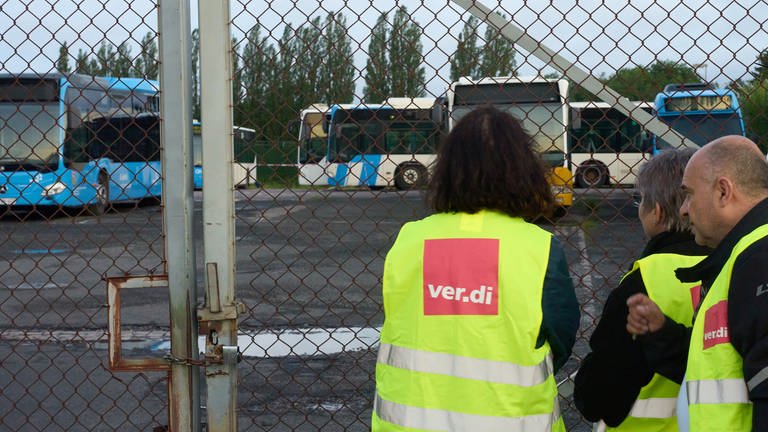 Streik im privaten Busgewerbe in Rheinland-Pfalz (Foto: dpa Bildfunk, Picture Alliance)
