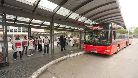 Streik im privaten Busgewerbe wird beendet (Foto: dpa Bildfunk, picture alliance/dpa | Thomas Frey)