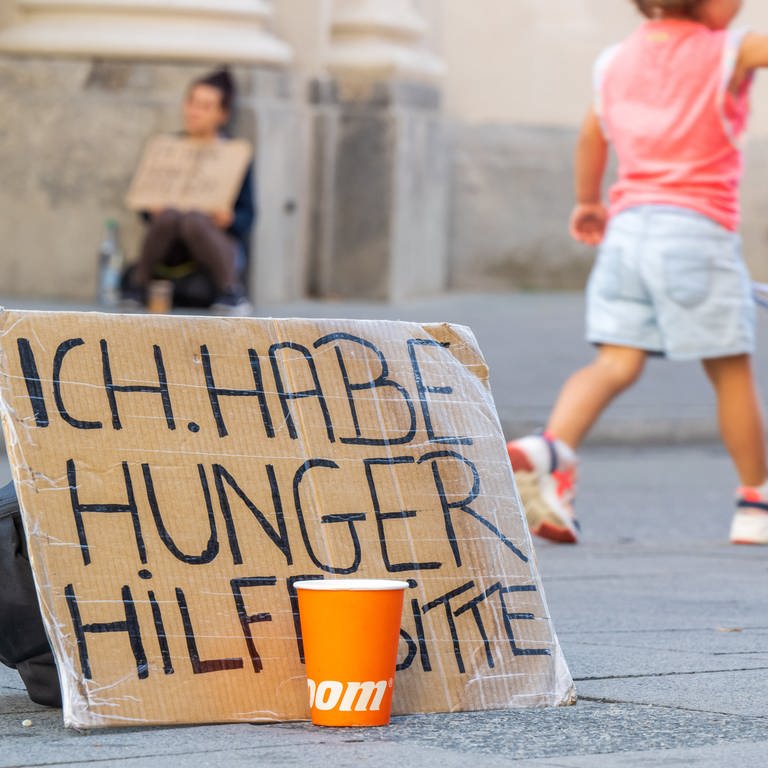 Ab wann gilt man in Deutschland als arm? (Foto: dpa Bildfunk, picture alliance/dpa | Peter Kneffel)