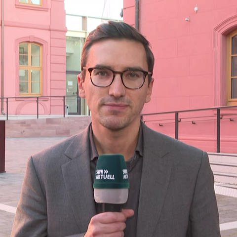 Landespolitischer Korrespondent Frederik Merx (Foto: SWR)
