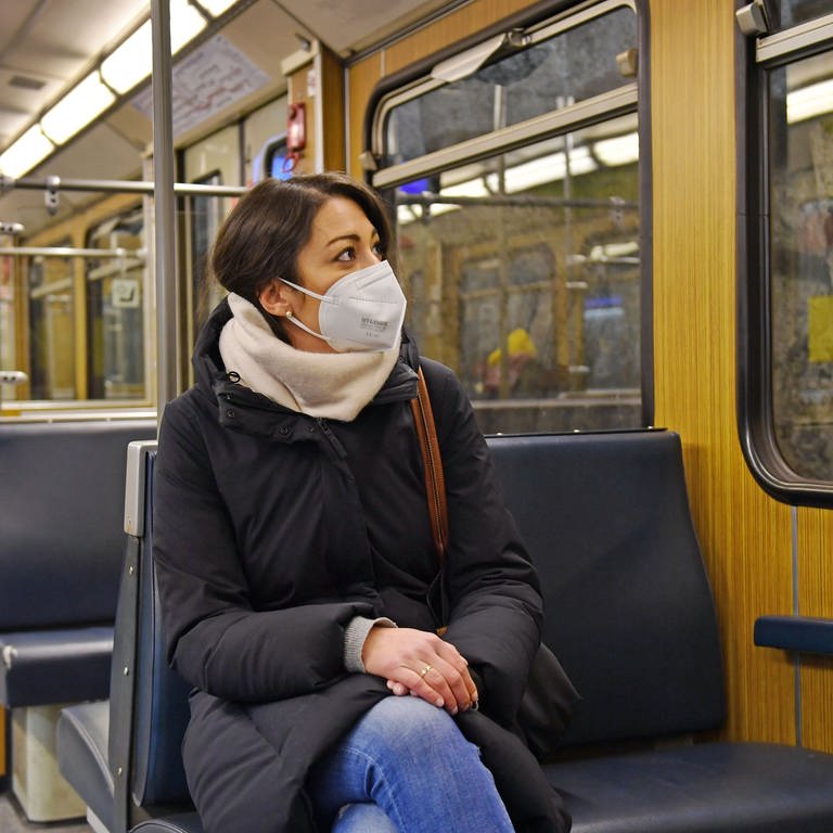 Zugreisen bald auch ohne Maske (Foto: picture-alliance / Reportdienste, Picture Alliance)