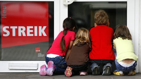 Kita-Streik in Rheinland-Pfalz. Welche Rechte haben Eltern? (Foto: dpa Bildfunk, picture-alliance/ dpa | Roland Weihrauch)