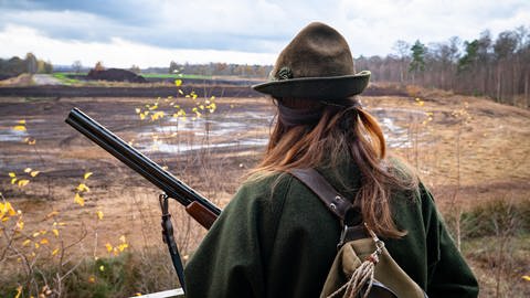 Die Jagd in Rheinland-Pfalz wird jünger und weiblicher (Foto: picture-alliance / Reportdienste, picture alliance / Countrypixel | FRP)