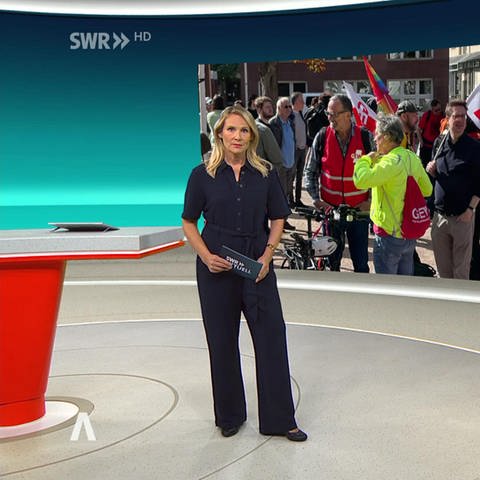 Nachrichtensprecherin Daniela Schick (Foto: SWR)