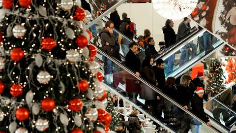 Ver.di beschließt Einzelhandel-Warnstreiks im Weihnachtsgeschäft (Foto: dpa Bildfunk, Picture Alliance)