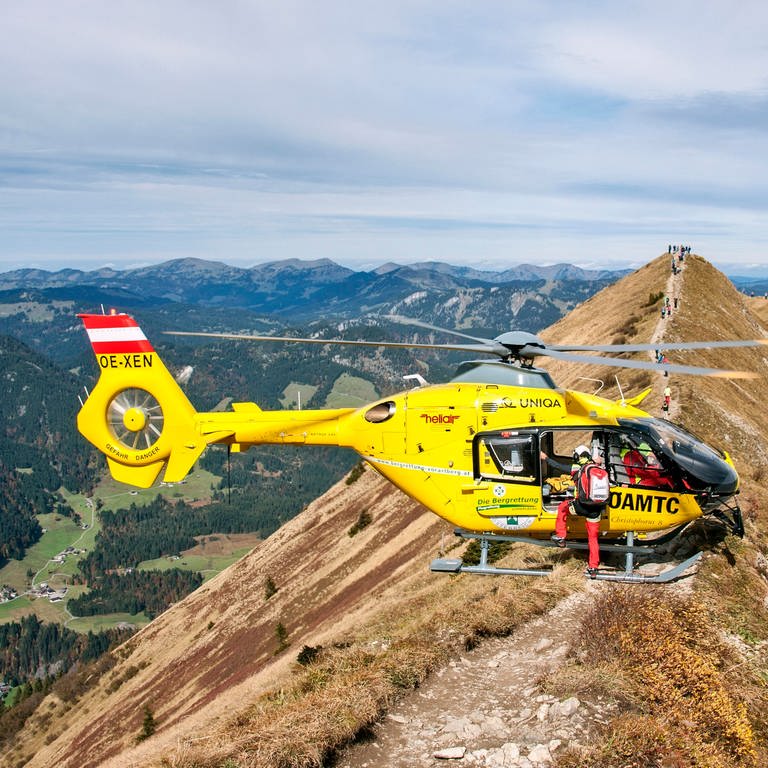 Helikopter der Bergrettung im Kleinwalsertal (Foto: picture-alliance / Reportdienste, Picture Alliance)