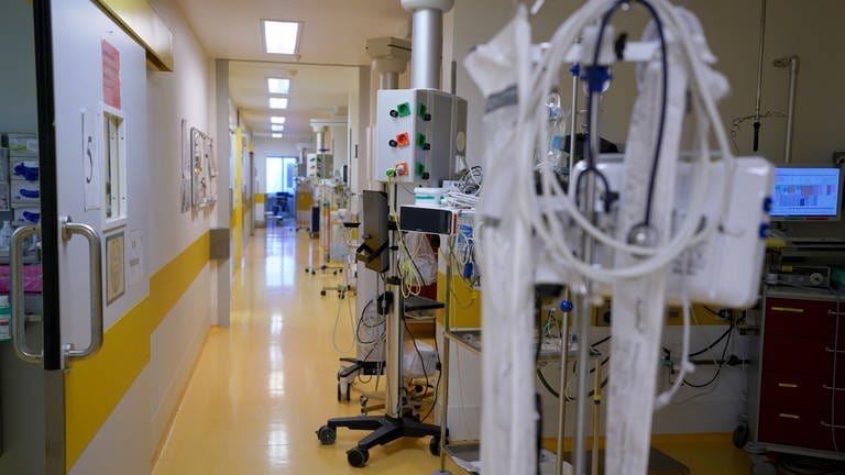 Ein Blick in ein Krankenhaus: Die Kosten steigen, die Einnahmen fehlen
