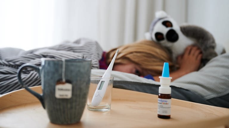 Das Landesuntersuchungsamt registriert für Rheinland-Pfalz in diesem Jahr "ungewöhnlich viele" Grippefälle. Krankenkassen und Ärzte raten daher insbesondere Risikopatienten, sich impfen zu lassen. (Foto: picture-alliance / Reportdienste, picture alliance/dpa | Annette Riedl)