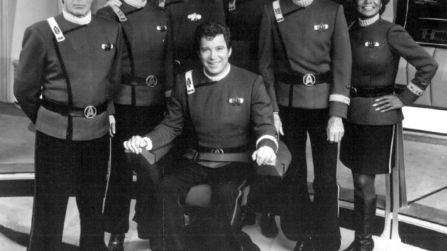Die alte Star Trek-Crew um Captain James T. Kirk (Foto: picture-alliance / Reportdienste, Paramount Pictures)