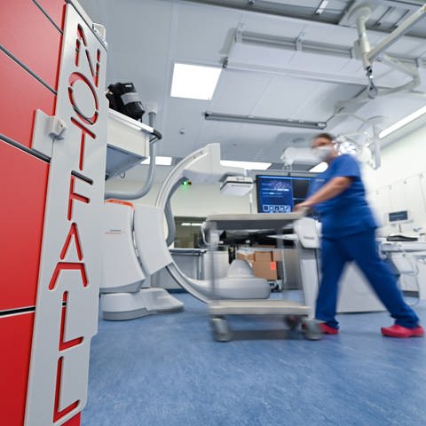 In Rheinland-Pfalz und dem Saarland waren im Corona-Jahr 2021 erstmals ein Viertel aller Krankenhäuser akut von einer Insolvenz bedroht. 