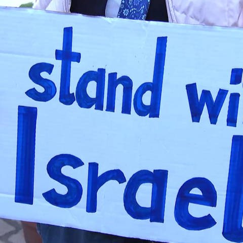 Plakat "I stand with Israel" (Foto: SWR)