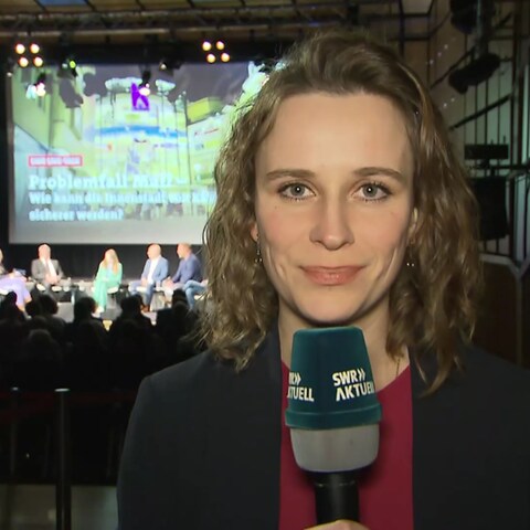 SWR-Reporterin Michelle Habermehl