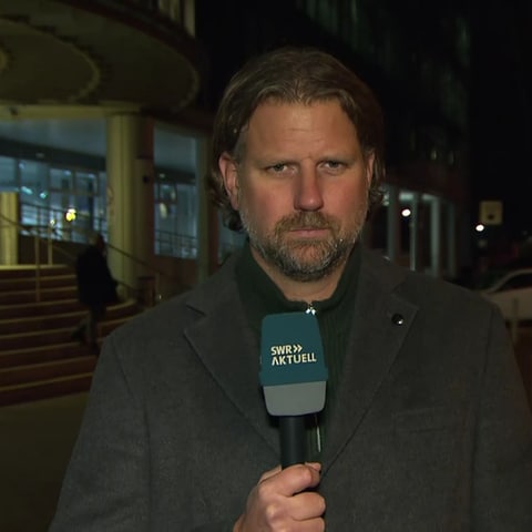 SWR-Reporter Tim Kirschsieper