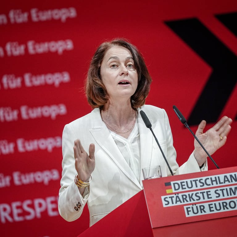 Katarina Barley (SPD), designierte Spitzenkandidatin für die Europawahl, spricht bei der Europadelegiertenkonferenz der SPD.