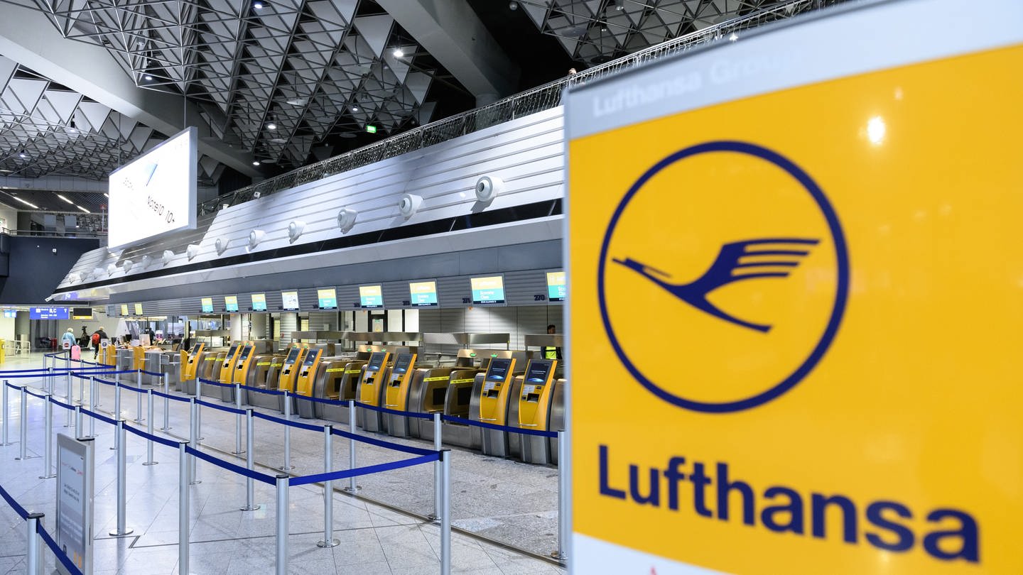 Die Gewerkschaft ver.di hat das gesamte Bodenpersonal der Lufthansa zum Warnstreik aufgerufen (Foto: dpa Bildfunk, picture alliance/dpa | Silas Stein)