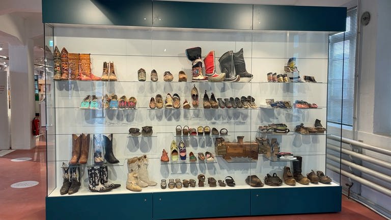 Schuhmuseum Hauenstein zeigt viele Ausstellungsstücke (Foto: SWR)
