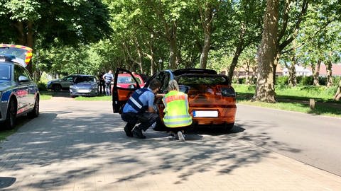 Die Polizei in Zweibrücken kontrolliert Autos der Tuning-Szene. (Foto: Pressestelle, Polizeiinspektion Zweibrücken)