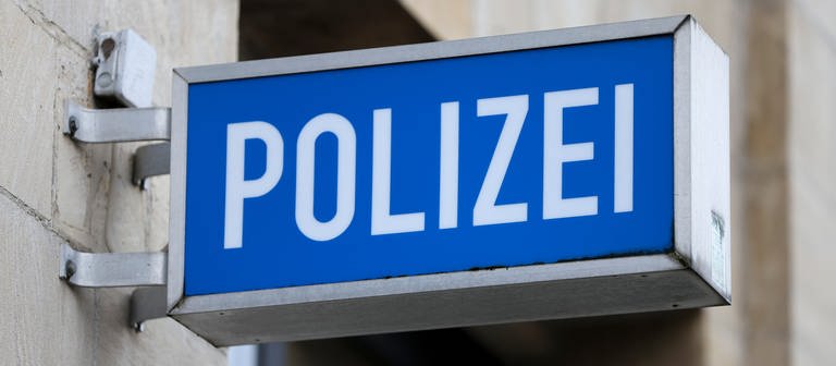 Ein Autofahrer hat in Zweibrücken zwei Unbekannte in die Flucht geschlagen, die sein Auto stehlen wollten.  (Foto: dpa Bildfunk, picture alliance/dpa/dpa-Zentralbild | Jan Woitas)