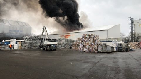 Brand im Industriegebiet Nord in Pirmasens (Foto: Polizeidirektion Pirmasens)