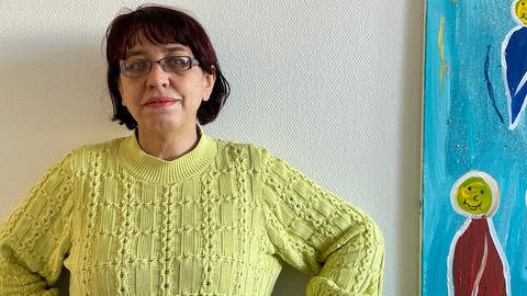Natalia Labun ist Oberärztin am Pfalzklinikum in Kaiserslautern. Dort kümmert sie sich zurzeit vor allem um geflüchtete Frauen aus der Ukraine. Die Psychotherapeutin kommt aus Russland, hat aber selbst ukrainische Wurzeln. (Foto: SWR)