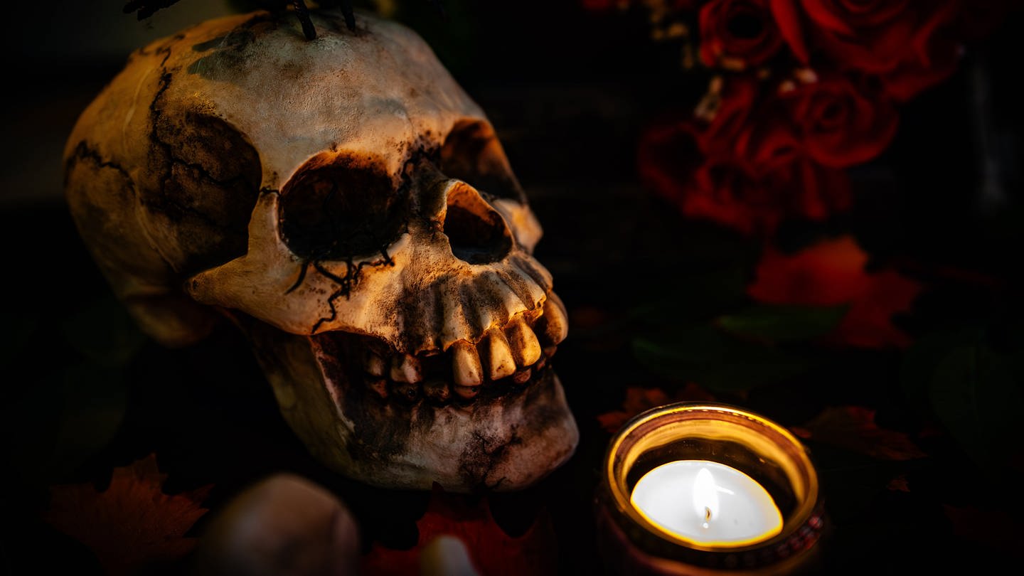 An Halloween findet im Union Kino Kaiserslautern eine Diskussionsrunde zu Horror und Halloween statt. (Foto: picture-alliance / Reportdienste, picture alliance / NurPhoto | Romy Arroyo Fernandez)