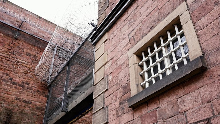 Polizistenmöder von Kusel drohen im Gefängnis weitere Schwierigkeiten (Foto: picture-alliance / Reportdienste, Picture Alliance)
