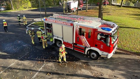 Die Feuerwehr Kaiserslautern simuliert bei einer Großübung den Katastrophenfall. (Foto: SWR)