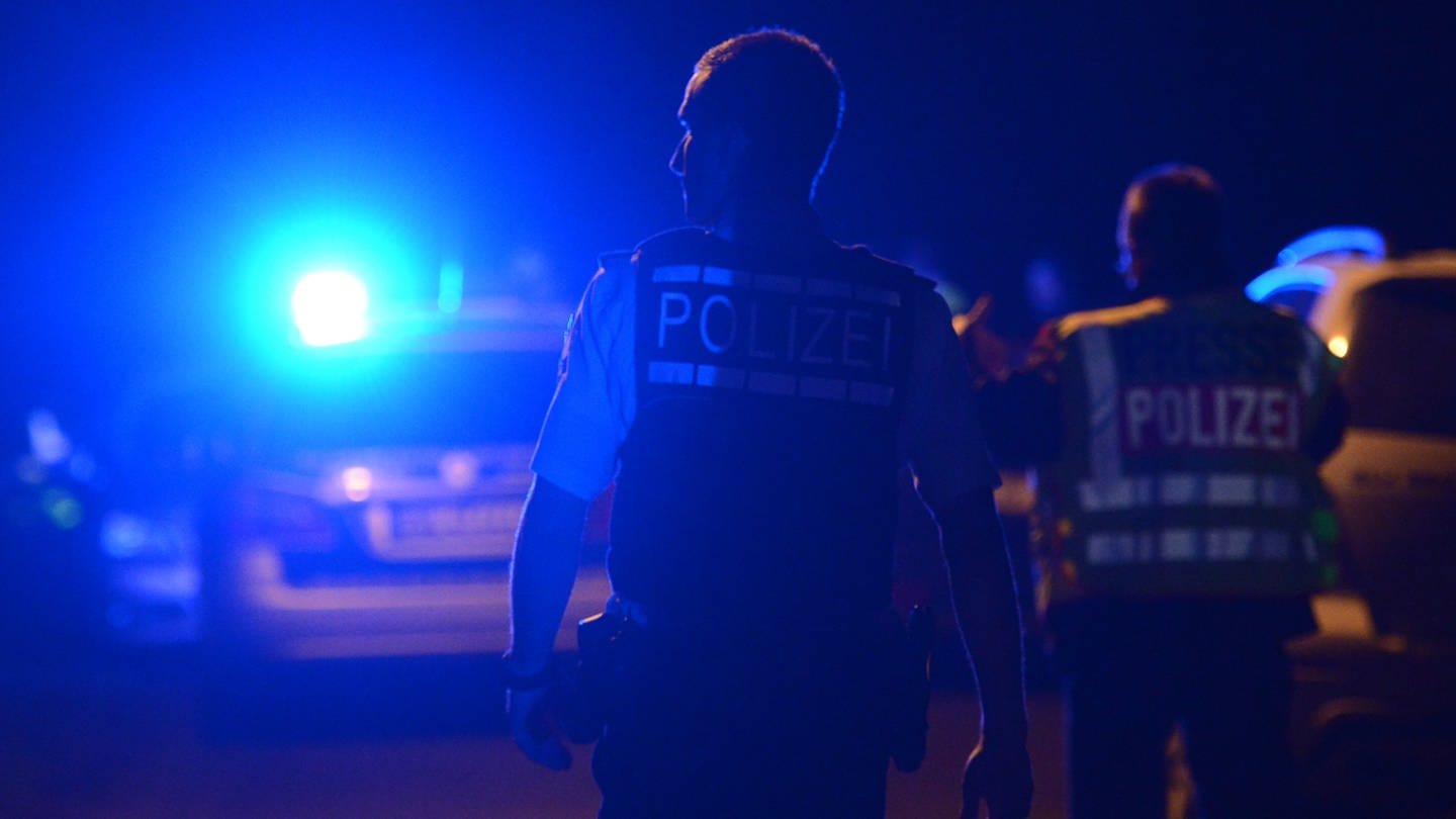 Die Polizei hat einen Mann in Marnheim und Albisheim verfolgt, der am Abend vor einer Kontrolle gefohlen ist. (Foto: picture alliance / dpa | Patrick Seeger)