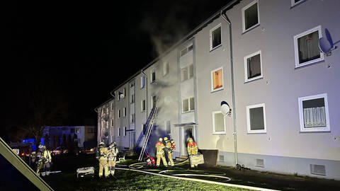 Die Feuerwehr Kaiserslautern musste zu einem Kellerbrand in der Slevogtstraße ausrücken