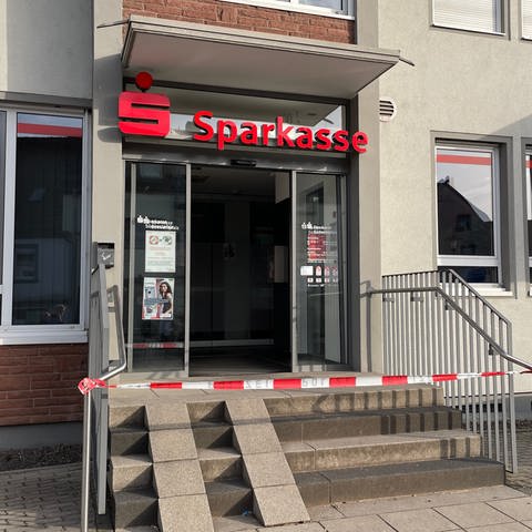 In Contwig in der Südwestpfalz wurden in der Nacht auf Dienstag Geldautomaten aufgebrochen.  (Foto: SWR)