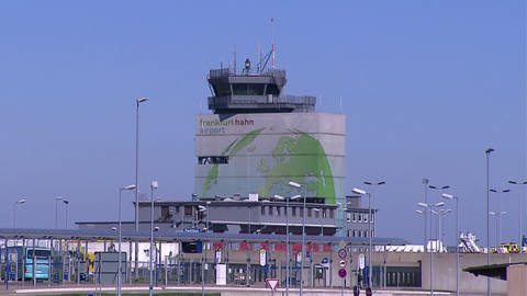 Tower Flughafen Hahn (Foto: SWR)