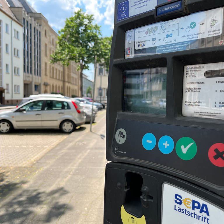 Parkgebühren in Koblenz: Deutsche Umwelthilfe fordert höhere Preise  (Foto: SWR)