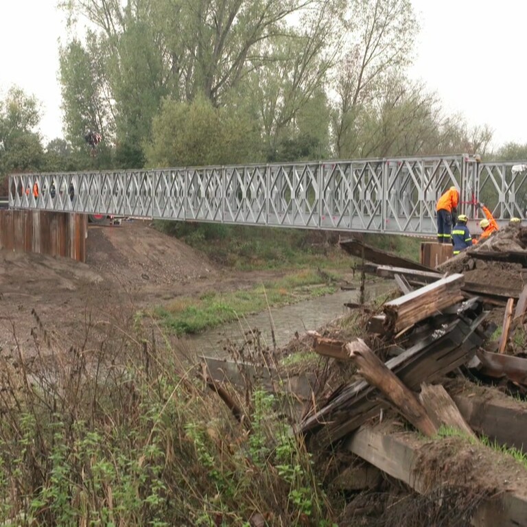 Ahr-Mündungsbrücke erneuert - Rheinradweg bald wieder befahrbar
