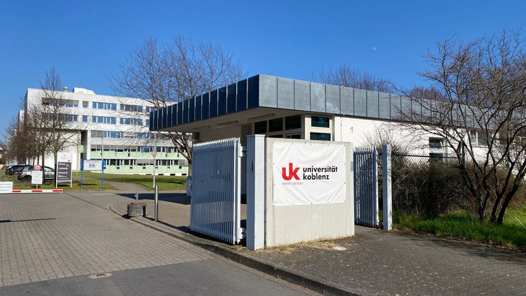 Die Universität Koblenz von außen. Seit dem Jahreswechsel ist die Universität Koblenz eigenständig. Jetzt hat sie ein Konzept vorgestellt, wie sie sich langfristig ausrichten will. (Foto: SWR)