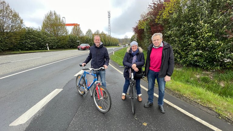 Die Gruppe "Gemeinsam-Bürger für Windhagen" setzt sich mit Fahrraddemos und im Ortsgemeinderat für besseren Radverkehr in Windhagen ein. (Foto: SWR)