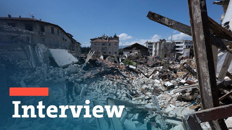 Die Zerstörung nach dem schweren Erdbeben in der Türkei. (Foto: picture-alliance / Reportdienste, Boris Roessler)