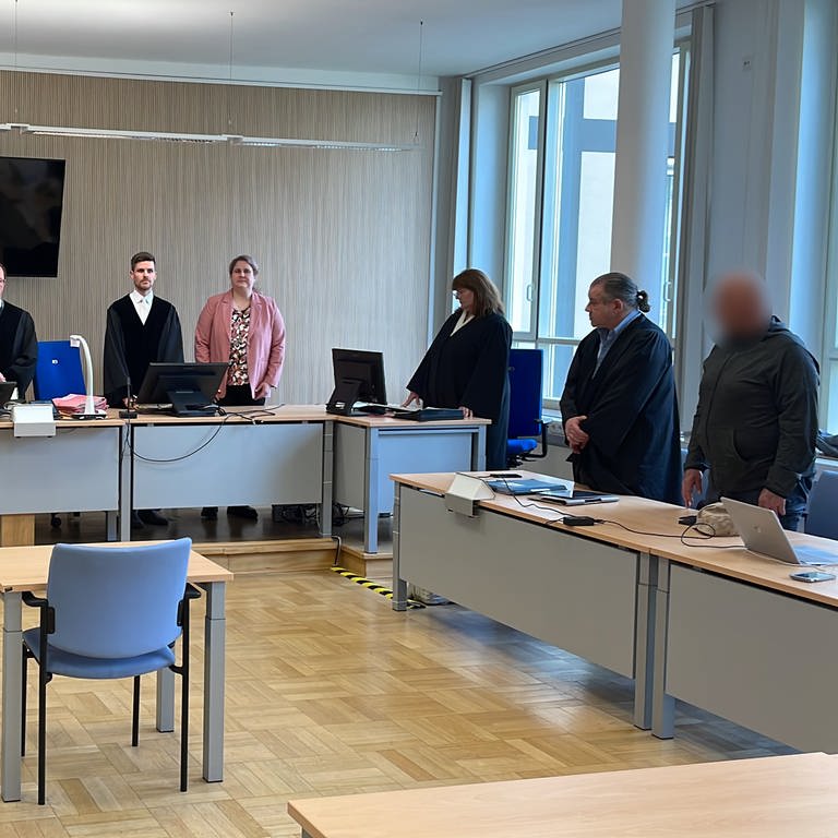 Der ehemaligen Präsidenten der Hells Angels Bonn m steht in Koblenz vor Gericht. (Foto: SWR)