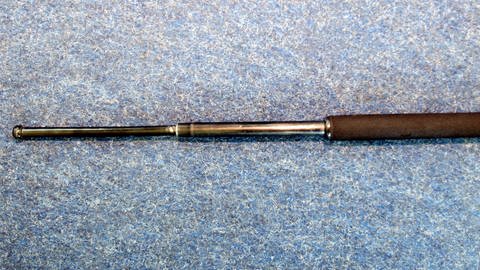 Eine gefährlihce Schlagstock-Waffe, die als Totschläger bekannt ist. (Foto: IMAGO, Imago)